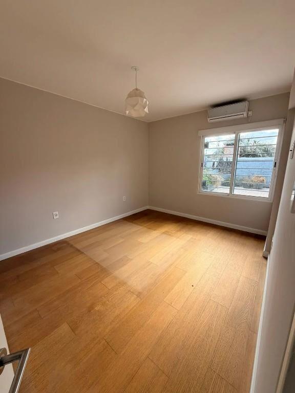 Gran apartamento, con patio y Parrillero. Espectacular