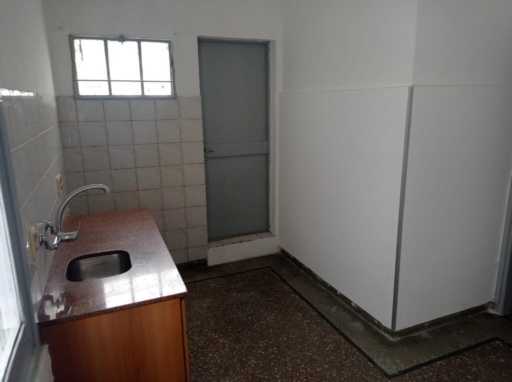 IMPERIAL VENDE.2 CASAS UNA CON RENTA Y LOCAL INDUSTRIAL P.U.