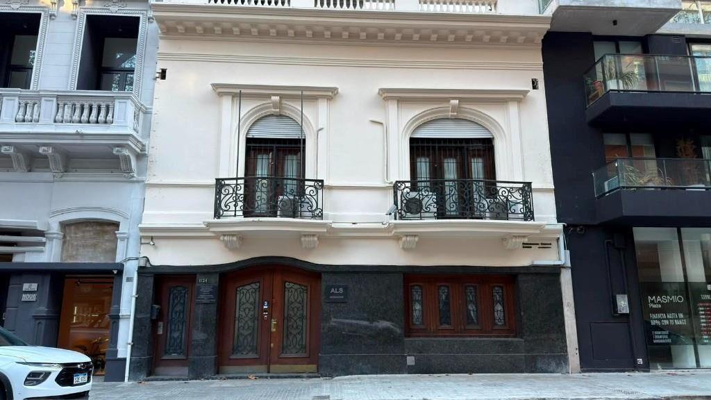 VENTA IDEAL EMPRESA 563 m² edif. calle SORIANO