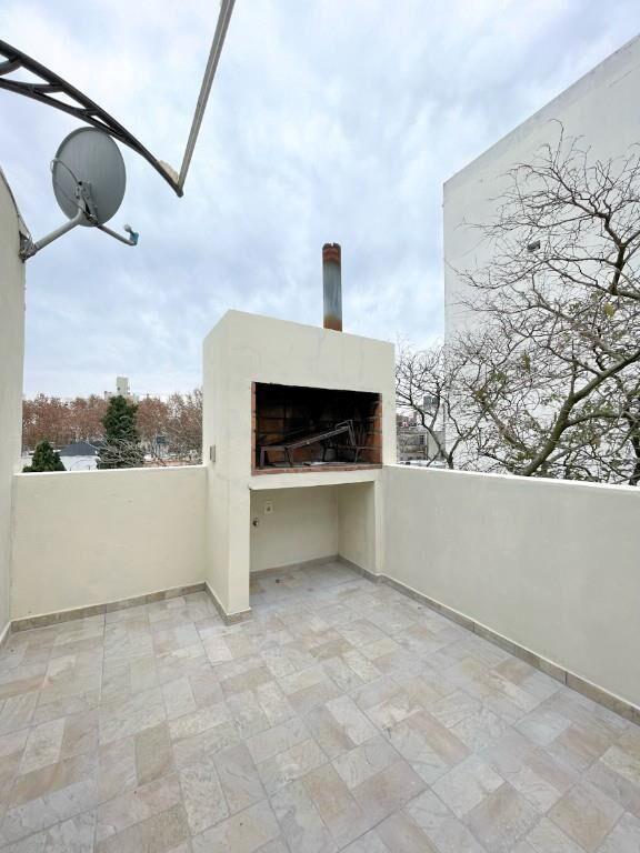 Apartamento Venta, 3 Dormitorios, Parrillero, 2 Garages