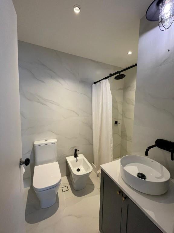 ALQUILER PENTHOUSE POCITOS | A PASOS DE LA RAMBLA | GARAJE