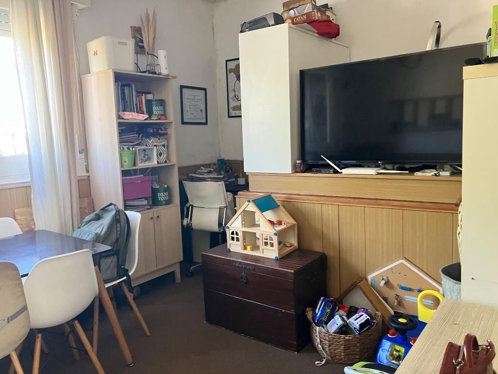VENTA APARTAMENTO TIPO CASA 2 DORMITORIOS MALVIN