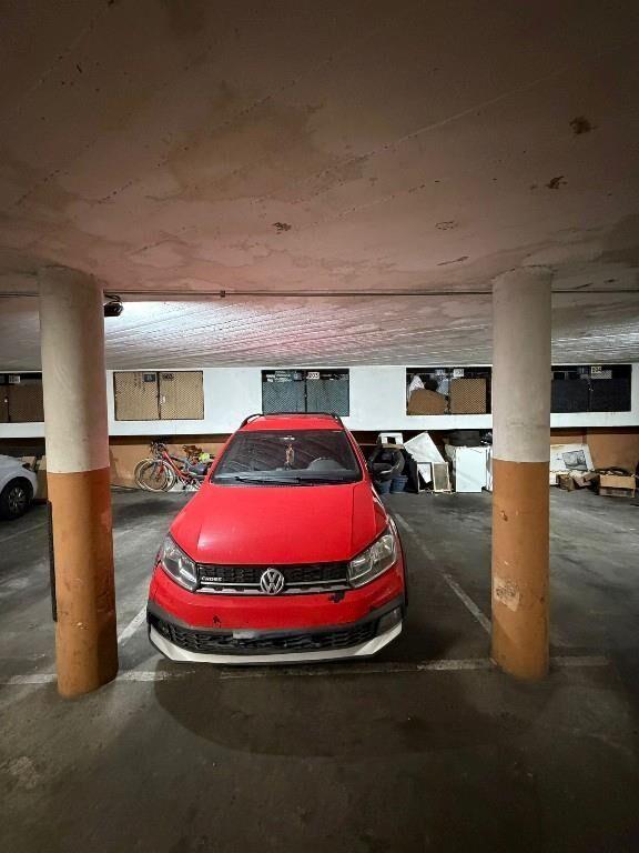 Venta apartamento 3 dormitorios, 3 baños y garaje en Pocitos