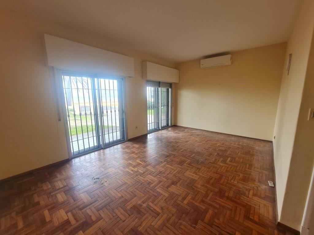 Al mar, Jardín, 3 dorm, 2 b, gge, fondo, más apto Malvín