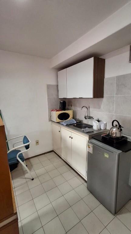 Se vende Monoambiente, al frente calle Tacuarembó, Cordón