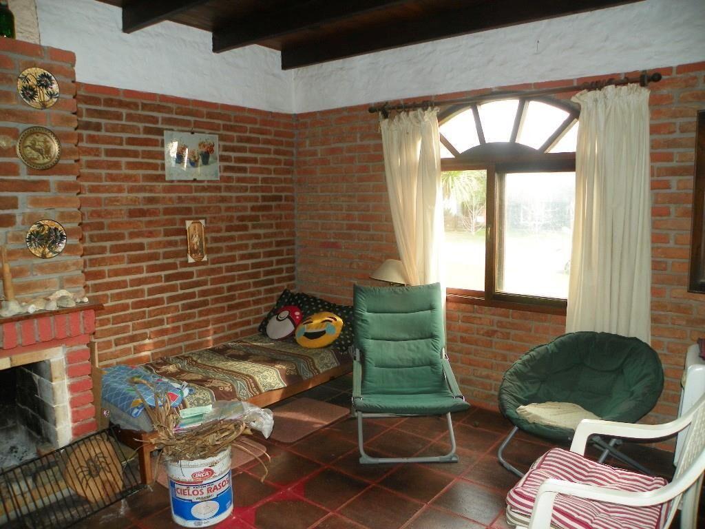 CASA EN VENTA EN PLAYA HERMOSA MUY CERCA DE LA RAMBLA