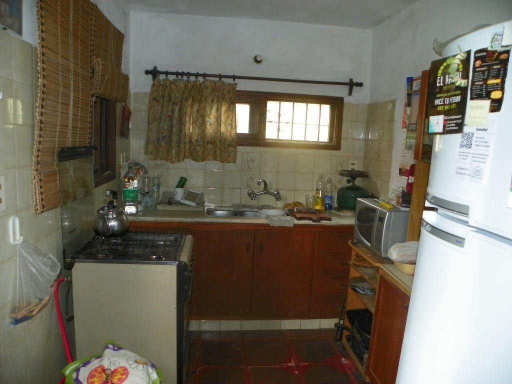 CASA EN VENTA EN PLAYA HERMOSA MUY CERCA DE LA RAMBLA