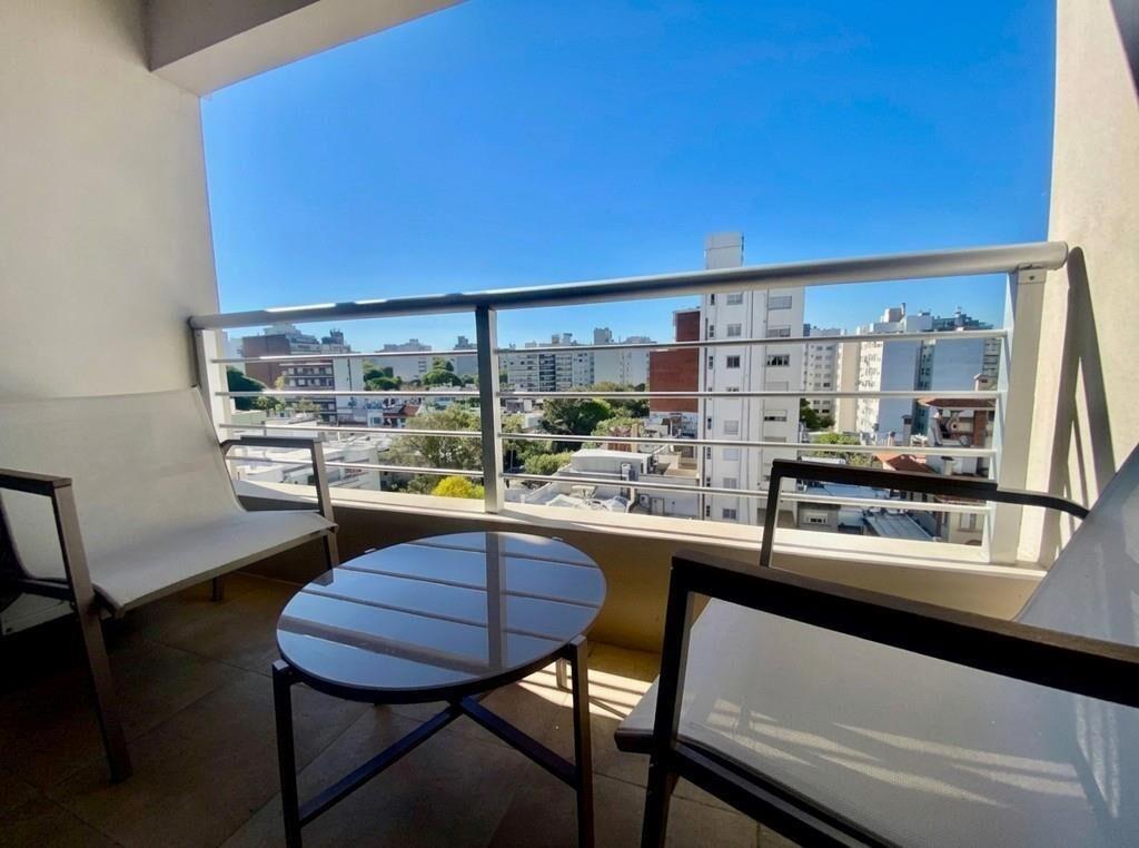 A PASOS DEL MAR - MONOAMBIENTE AMUEBLADO CON TERRAZA
