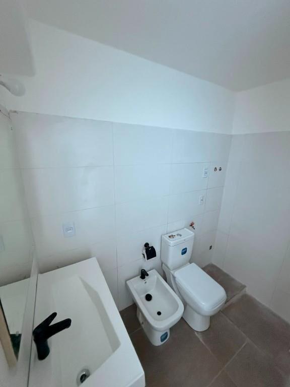 Venta apartamento 2 dormitorios renovado - Cordón