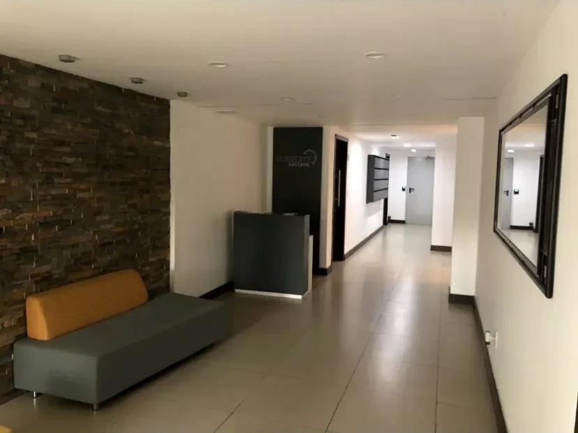 En Punta Gorda, 1 dormitorio, edificio moderno. Amoblado