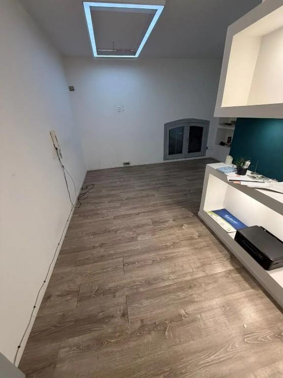 Casa de 9 dormitorios, ideal empresa, uso comercial