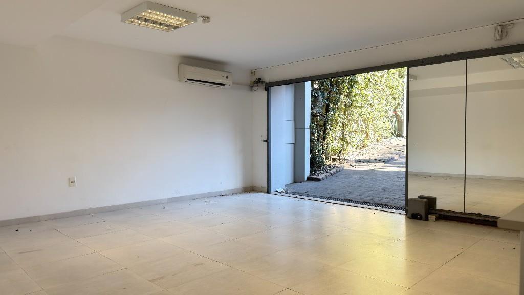 VENTA IMPORTANTE CASA CONTEMPORANEA ZONA CLUB DE GOLF
