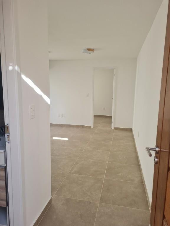 Alquiler APTO de 1 dorm ESTRENAR, patio . PUERTO BUCEO