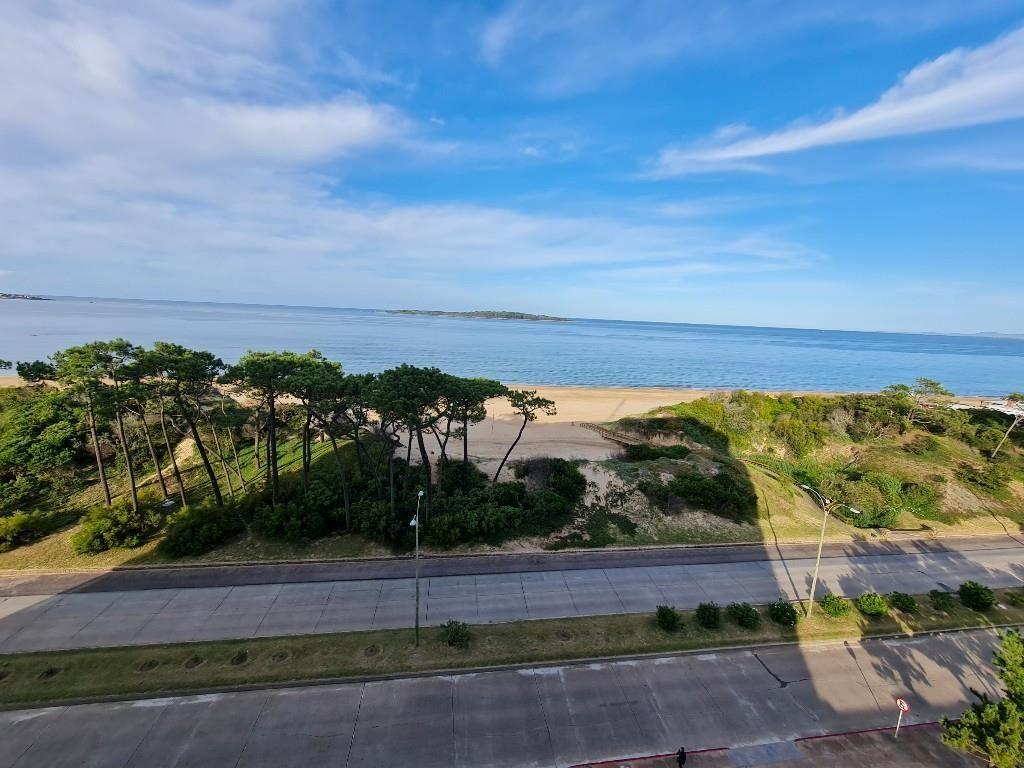 Espectacular vista m apto de 1 dorm amplio Punta del Este