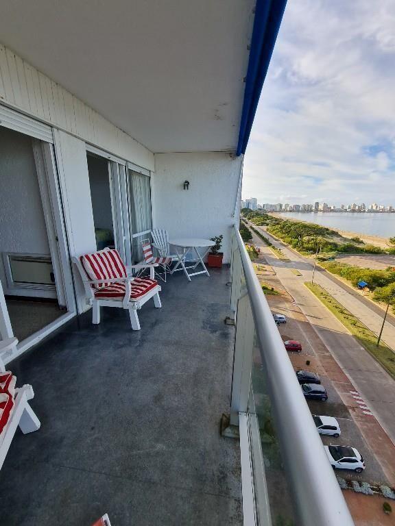 Espectacular vista m apto de 1 dorm amplio Punta del Este