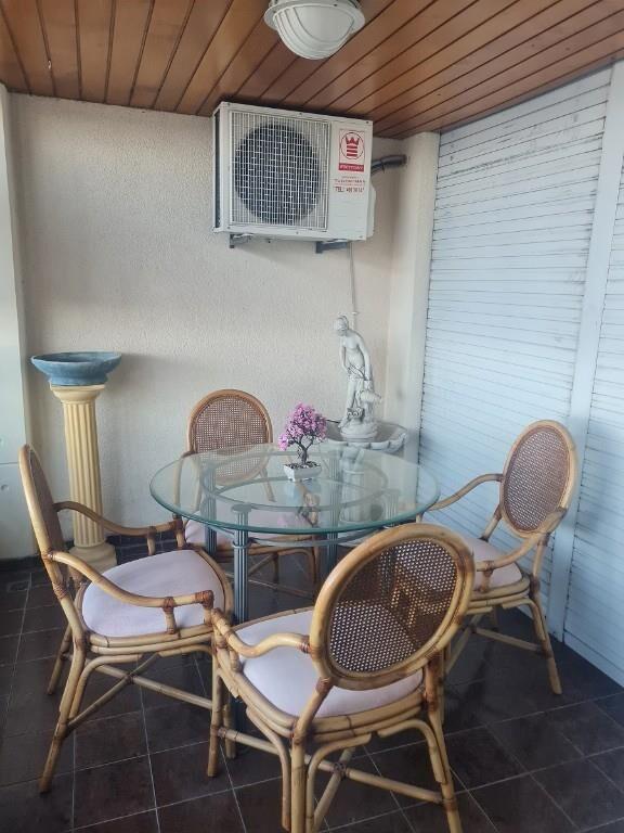 Apartamento frente al mar, liv ,estar garage, Punta Carretas