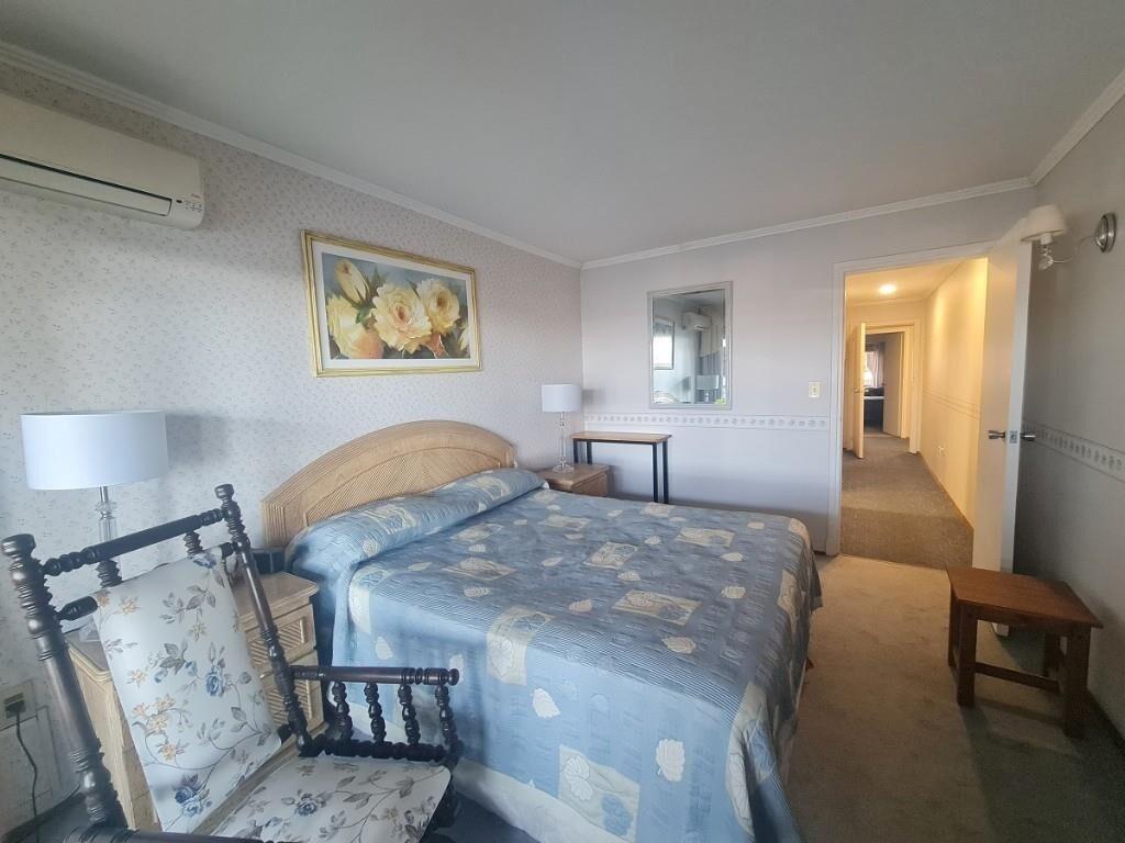 Apartamento frente al mar, liv ,estar garage, Punta Carretas