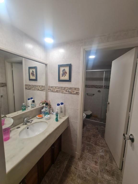 Apartamento frente al mar, liv ,estar garage, Punta Carretas