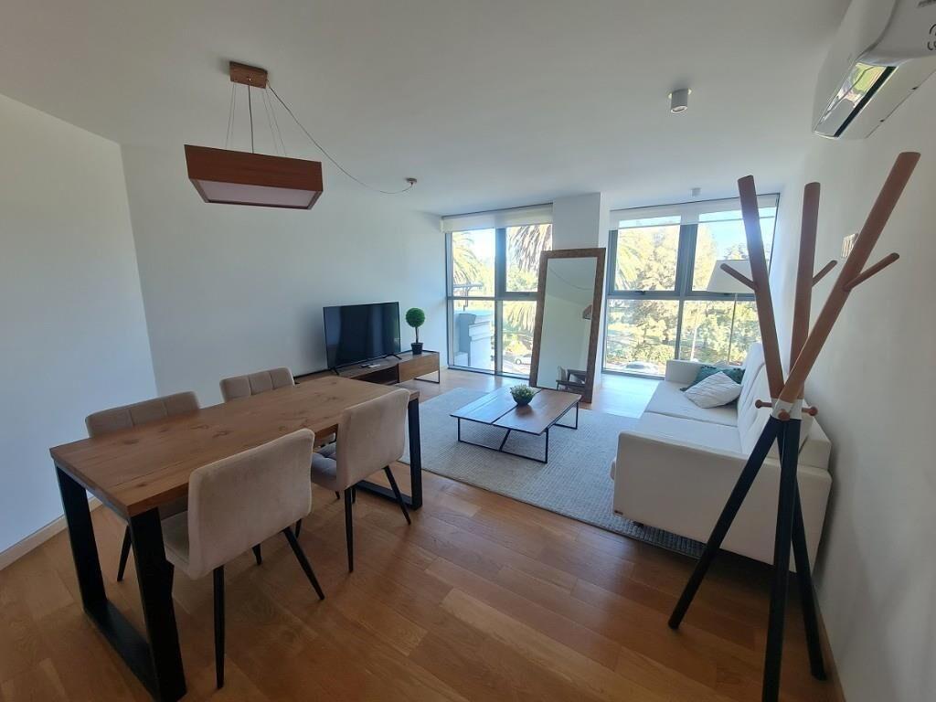 venta apto 2 dorm, 3 b, coc, liv tza, garage AMUEBLADO, GOLF