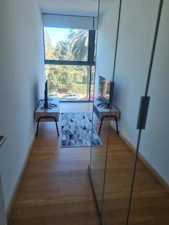 venta apto 2 dorm, 3 b, coc, liv tza, garage AMUEBLADO, GOLF