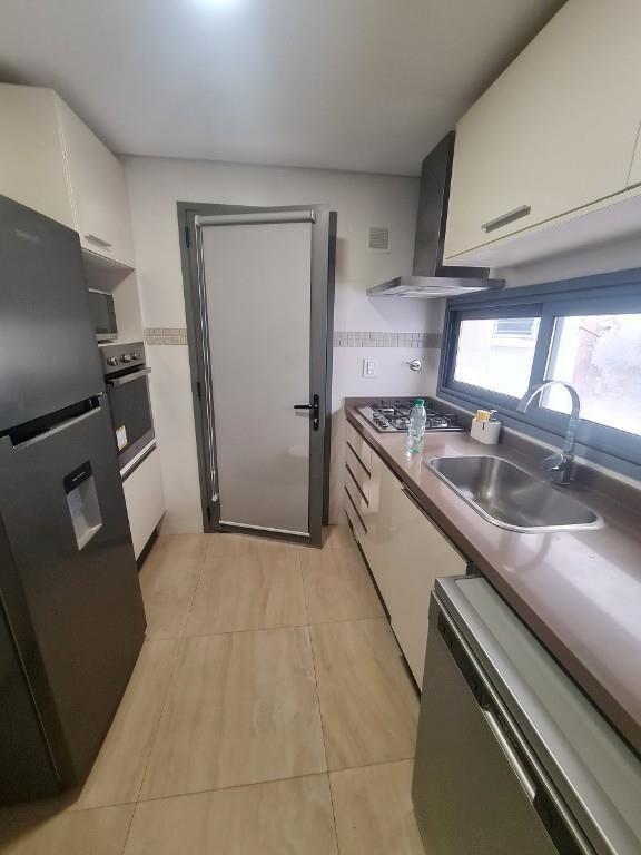 venta apto 2 dorm, 3 b, coc, liv tza, garage AMUEBLADO, GOLF