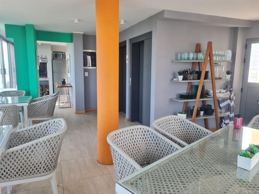 venta apto 2 dorm, 3 b, coc, liv tza, garage AMUEBLADO, GOLF