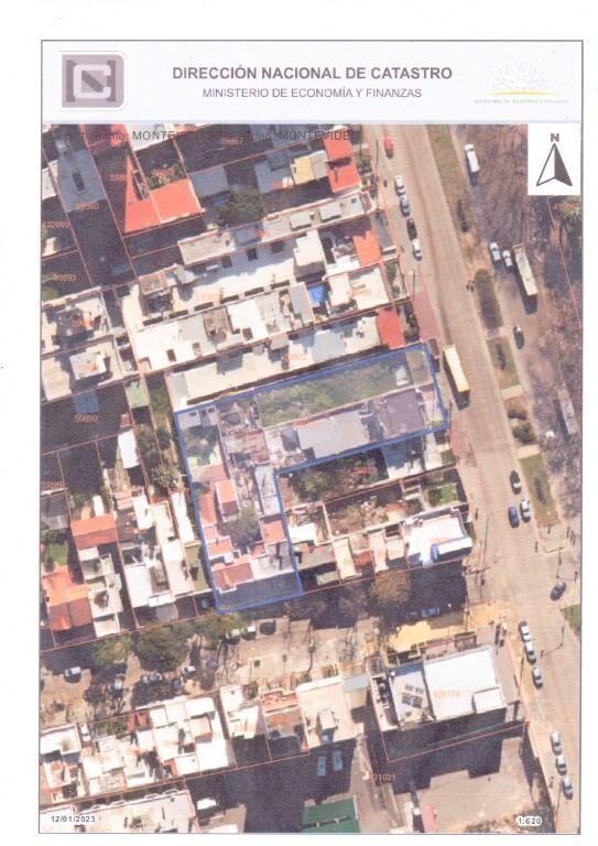 * POCITOS : FRENTE AL SHOPPING FABULOSO TERRENO 1.500 M2