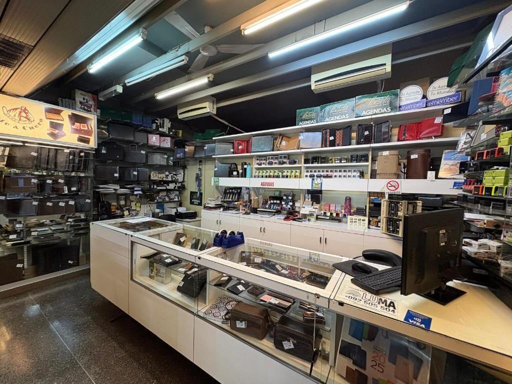 VENTA LLAVE DE NEGOCIO EN EL CENTRO!