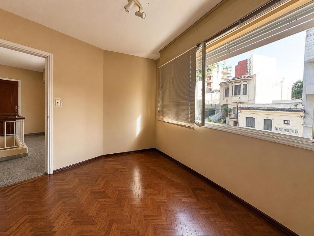Venta casa 3 dormitorios y garaje en Punta Carretas
