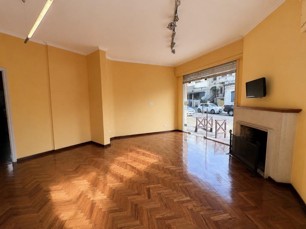 Venta casa 3 dormitorios y garaje en Punta Carretas