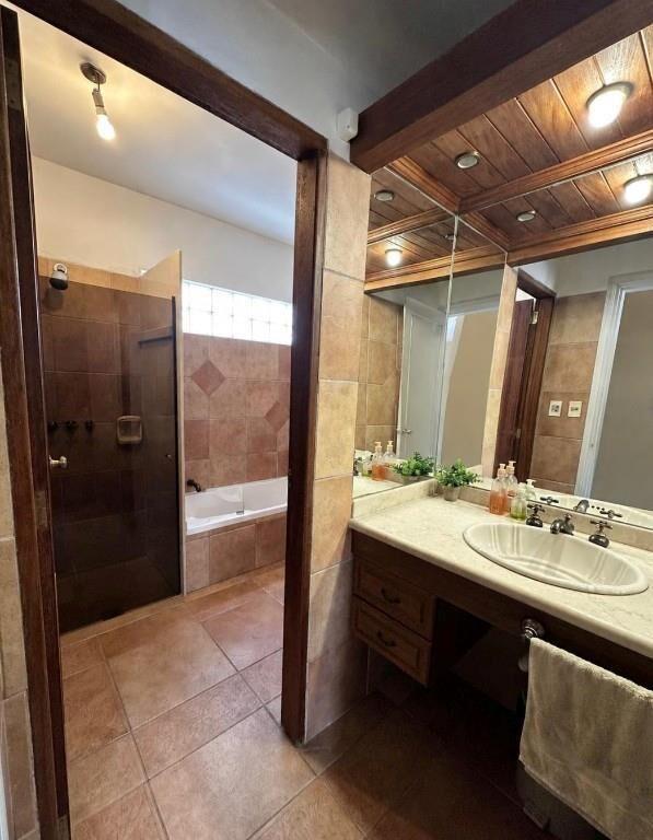 Venta casa 3 dormitorios y garaje en Punta Carretas