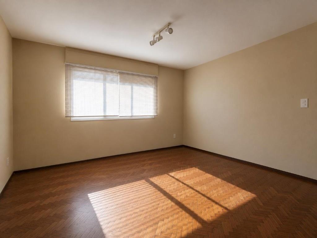 Venta casa 3 dormitorios y garaje en Punta Carretas