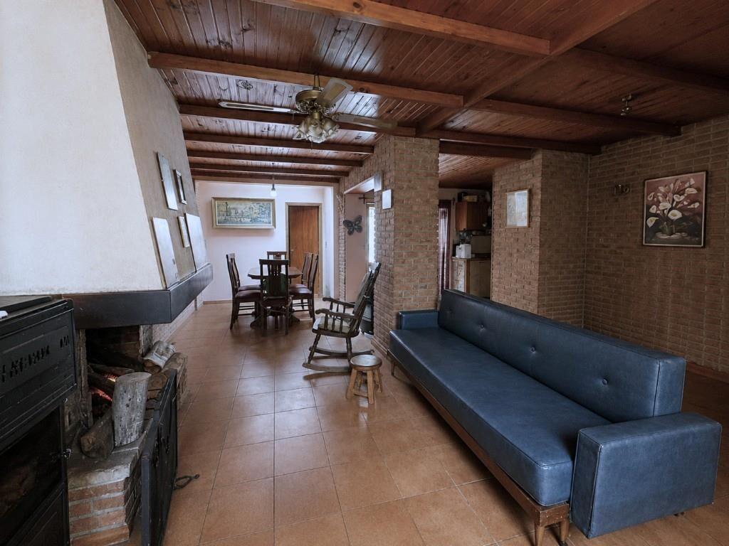 Venta casa 3 dormitorios y garaje en La Blanqueada