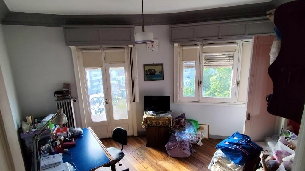 Venta apartamento 3 dormitorios y servicio en Cordón sur