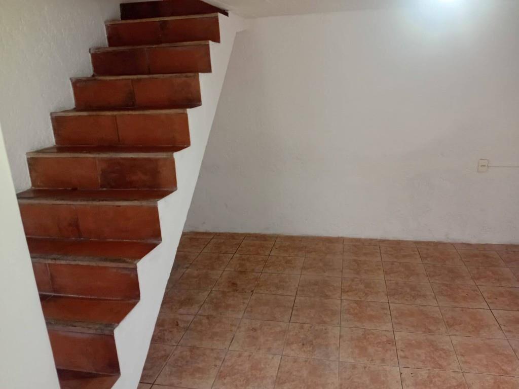 1 DORMITORIO MÁS 1 HABITACIÓN U$S 74.000