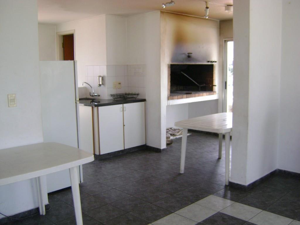 Apartamento 2 dormitorios, garage, piso 5, frente al MAR