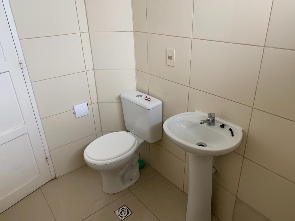 Apartamento Alquiler De 2 Dormitorios Con Entrada Independie