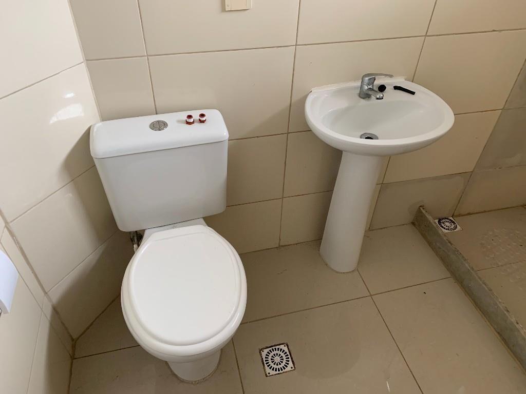 Apartamento Alquiler De 2 Dormitorios Con Entrada Independie