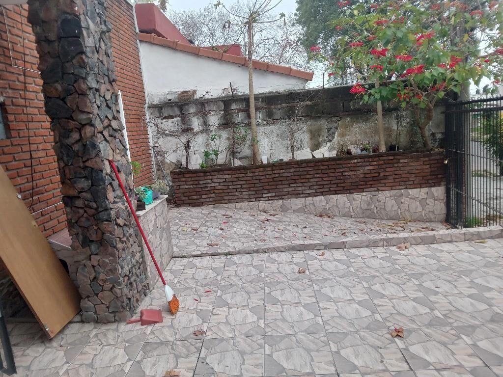 INVERSORES!! DUEÑO VENDE CASA ALQUILADA