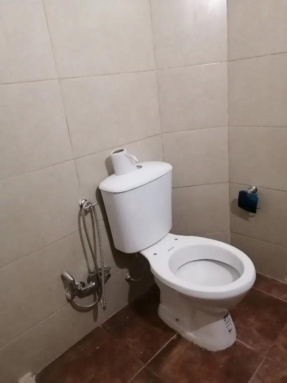 Planta baja, 2 dorm con patio. G.C $ 1.350