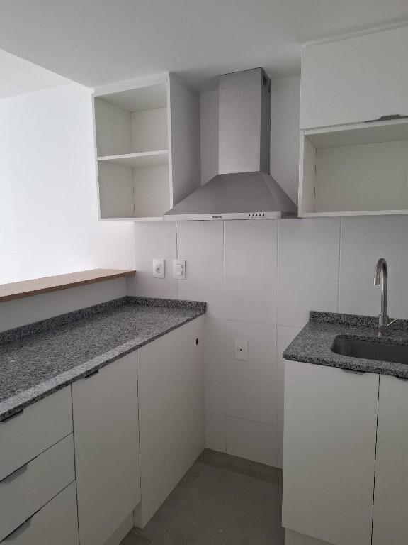SE ALQUILA apto.2 dorm.c/gge. Edificio Altos de Paraguay.
