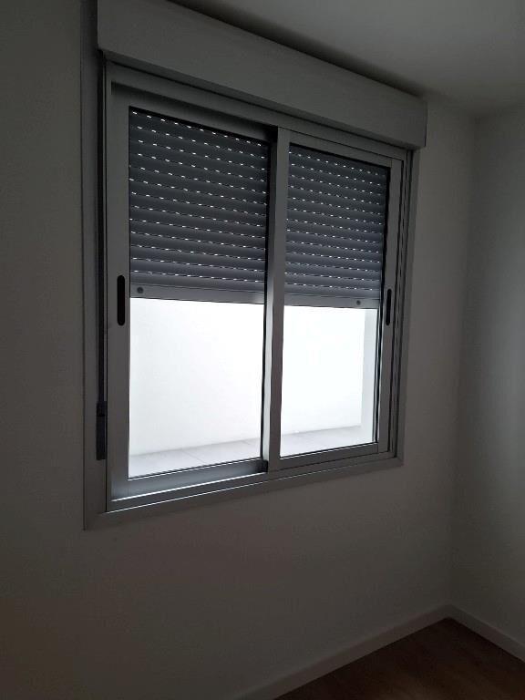 SE ALQUILA apto.2 dorm.c/gge. Edificio Altos de Paraguay.