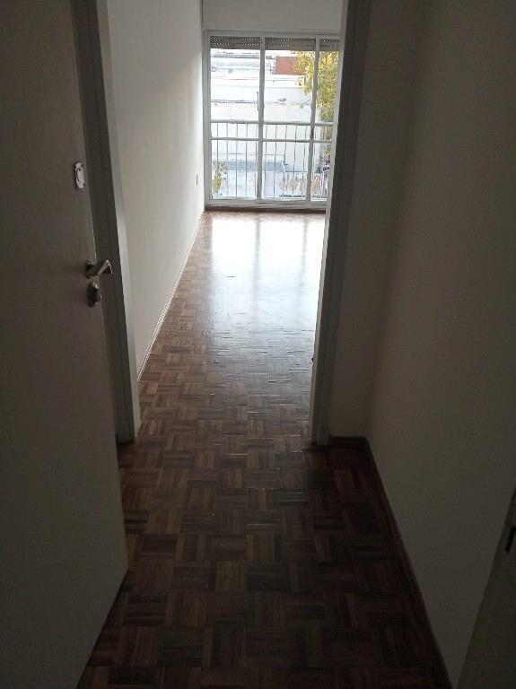 IMPECABLE, MUY LUMINOSO