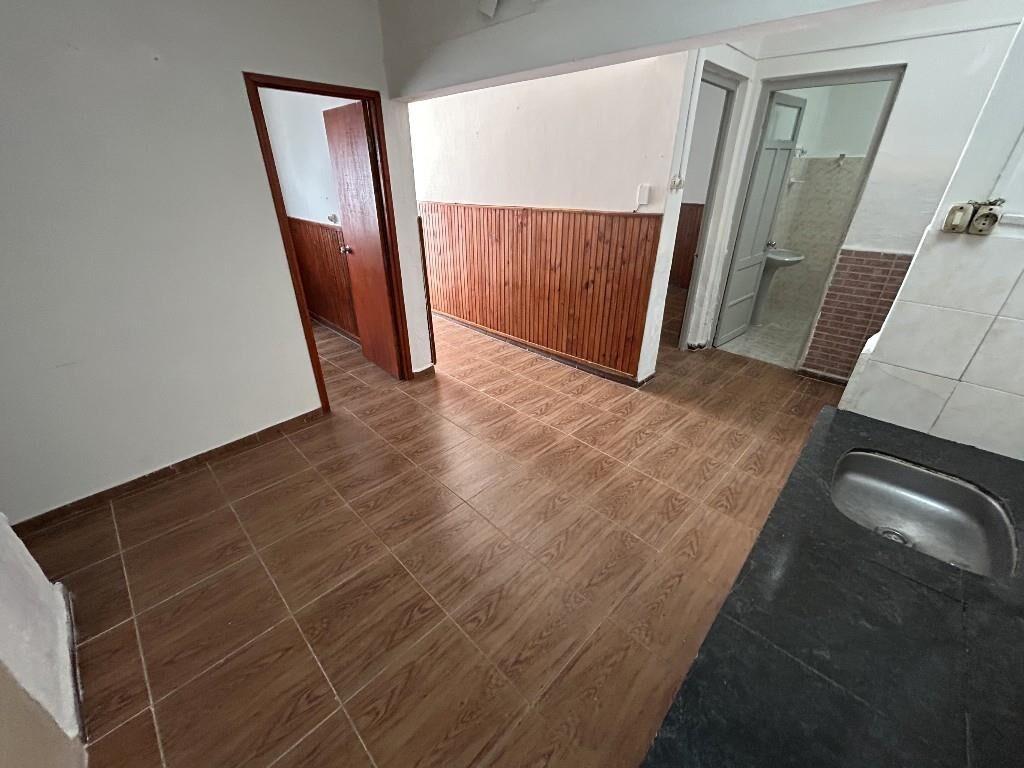Apartamento Alquiler Capurro 2 Dormitorios Con Patio En Plan