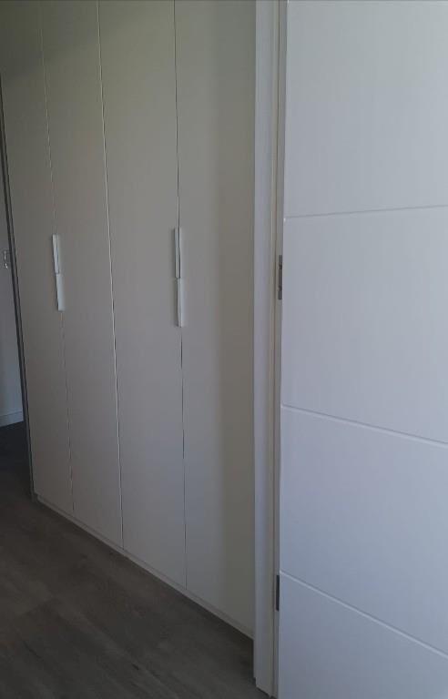 Apto en Venta con excelente vista y box De 1 Dorm, Centro