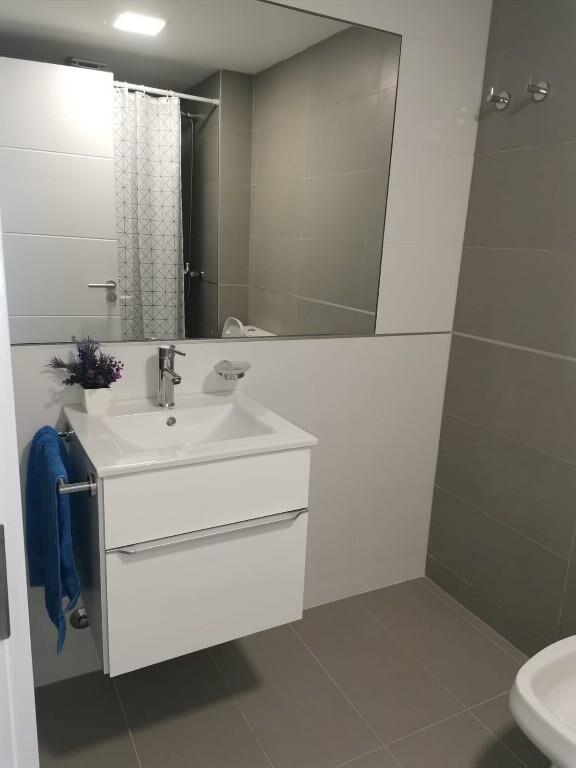 Apto en venta excelente vista De 1 Dorm, Centro