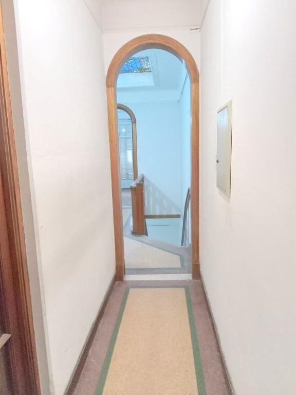 * CASA con RENTA $ 75.000= Br. ESPAÑA y T. Diago
