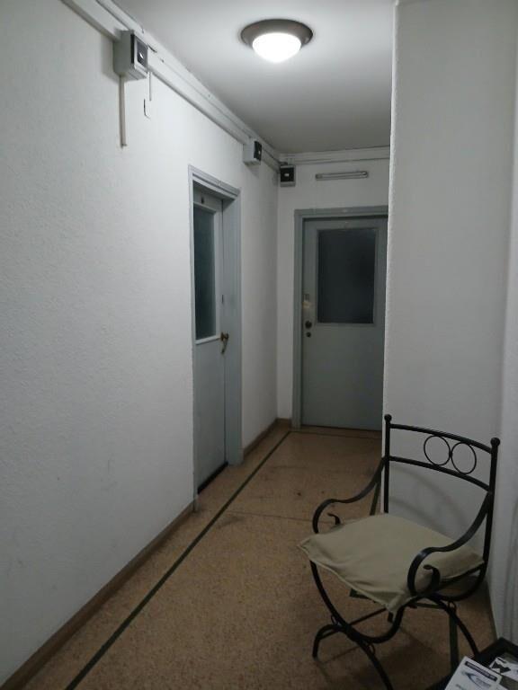 * CASA con RENTA $ 75.000= Br. ESPAÑA y T. Diago