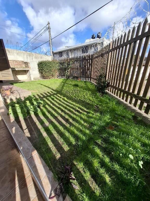 Dueño Alquila Monoambiente en Unión. planta baja