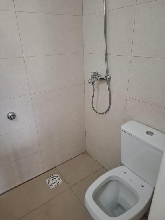 Dueño Alquila Monoambiente en Unión. planta baja